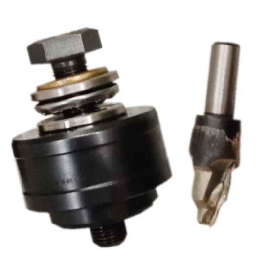 Device for tap holes 32 mm