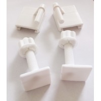 Varžtai WC dangčiui