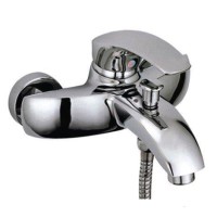 Maišytuvas voniai DELTA 202 tr. č. su dušo sistema