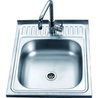 The stainless steel sink D6050A is fitted with a 0.6 mm siphon