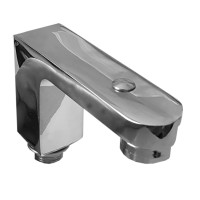 Faucet on the edge of the bath 92182