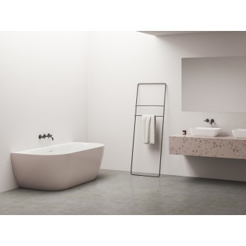 Vonia Freedom Wall Tec 170x87, laisvai pastatoma, Alabaster Pink/balta, sifono dangtelis baltos/juodos/chromo spalvos Vonia Freedom Wall Tec 170x87, laisvai pastatoma, Alabaster Pink/balta, sifono dangtelis baltos/juodos/chromo spalvos